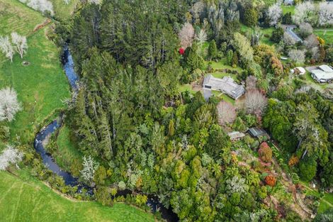 Photo of property in 709 Carrington Road, Hurworth, New Plymouth, 4371