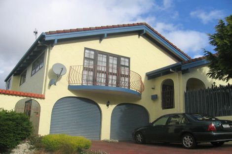 Photo of property in 15 Panorama Grove, Harbour View, Lower Hutt, 5010