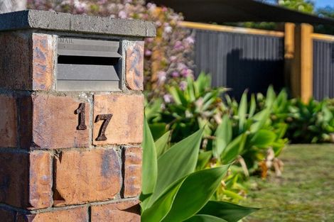 Photo of property in 17 Gandalf Crescent, Paraparaumu, 5032