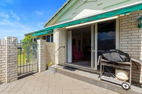 Photo of property in 1 Fahey Avenue, Mount Maunganui, 3116