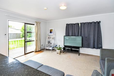 Photo of property in 1/24 Burundi Avenue, Clendon Park, Auckland, 2103
