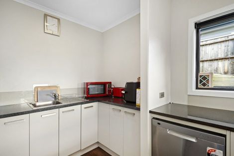 Photo of property in 13 Madeira Close, Whitby, Porirua, 5024