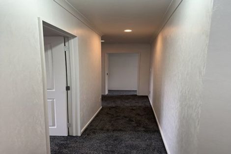 Photo of property in 5 Attymon Lane, East Tamaki, Auckland, 2016