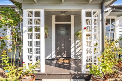 Photo of property in 6 Fairs Road, Milson, Palmerston North, 4414