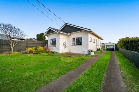Photo of property in 3 Disraeli Street, Hawera, 4610