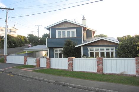 Photo of property in 163 Seatoun Heights Road, Seatoun, Wellington, 6022