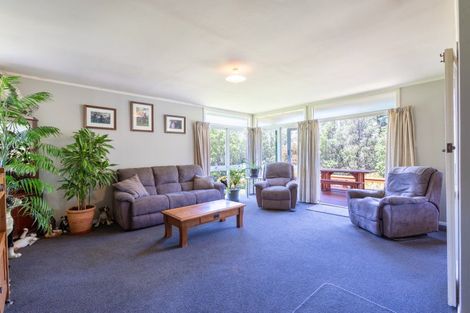 Photo of property in 321 Te Kakapo Valley Road, Dannevirke, 4978
