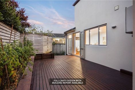 Photo of property in 23 East Coast Road, Milford, Auckland, 0620