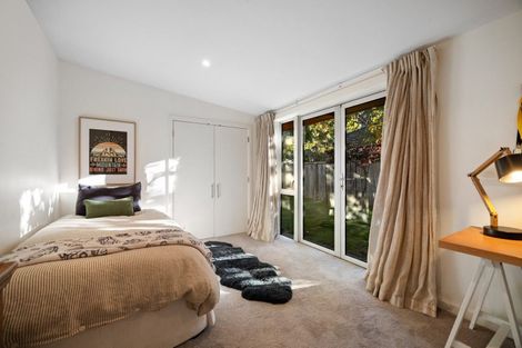 Photo of property in 12 Amber Close, Arthurs Point, Queenstown, 9371