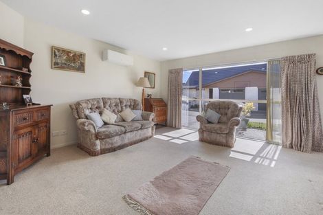 Photo of property in Rivertown Villas, 150 Williams Street, Kaiapoi, 7630
