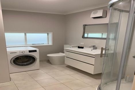 Photo of property in 200 Highgate, Roslyn, Dunedin, 9010