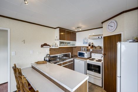 Photo of property in 213 Harper Road, Waimarama, 4294