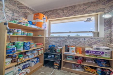 Photo of property in 400 Great South Road, Opaheke, Papakura, 2113