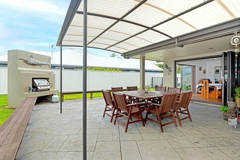 Photo of property in 7 Pohutukawa Grove, Lytton West, Gisborne, 4010