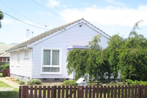 Photo of property in 13 Cheviot Street, Spreydon, Christchurch, 8024