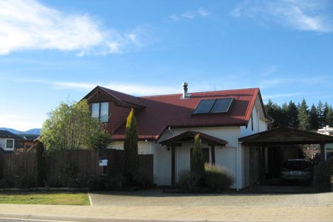 Photo of property in 4 Scaife Place, Wanaka, 9305