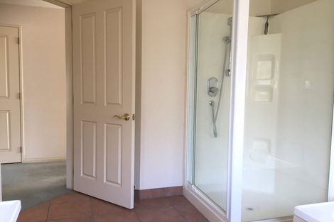 Photo of property in 2 Terry Lane, Paraparaumu Beach, Paraparaumu, 5032