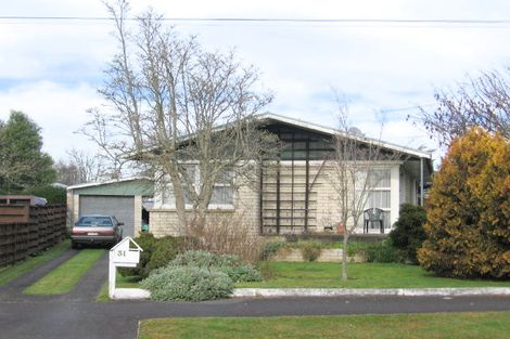 Photo of property in 31 English Street, St Andrews, Hamilton, 3200