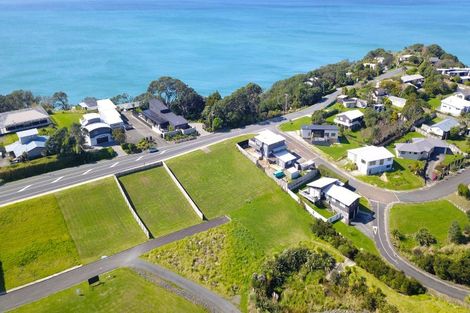 Photo of property in 13 Milky Way, Langs Beach, 0582