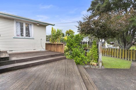 Photo of property in 9 Ribblesdale Road, Henderson, Auckland, 0612