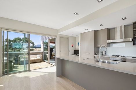 Photo of property in 15 Devoy Drive, Owhata, Rotorua, 3010