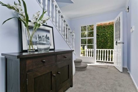 Photo of property in 35 Northumberland Avenue, Belmont, Auckland, 0622