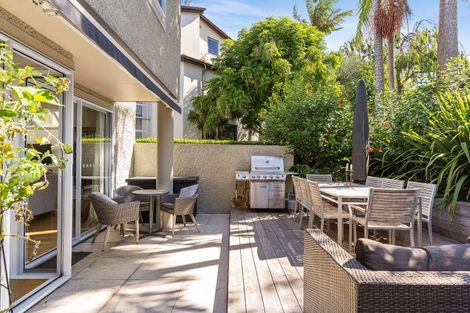 Photo of property in 6a Sarsfield Street, Herne Bay, Auckland, 1011