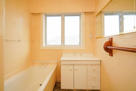 Photo of property in 11 Jack Street, Newfield, Invercargill, 9812