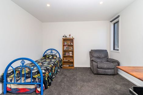 Photo of property in 22 Ajax Street, Milton, 9220