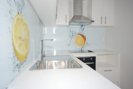 Photo of property in 2/15 Tyburnia Avenue, Mount Albert, Auckland, 1025