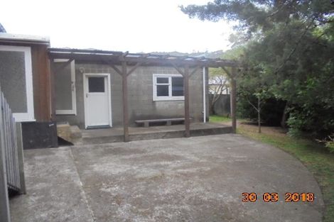Photo of property in 72 Horoeka Street, Stokes Valley, Lower Hutt, 5019