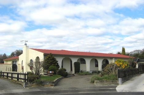 Photo of property in 12 Te Kama Street, Levin, 5510