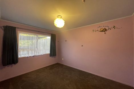 Photo of property in 69 Waitaki Street, Henderson, Auckland, 0612