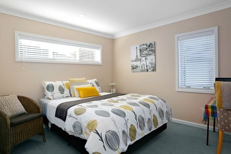 Photo of property in 16 Burr Street, Cambridge, 3434