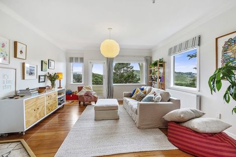 Photo of property in 15 Priscilla Crescent, Mornington, Wellington, 6021