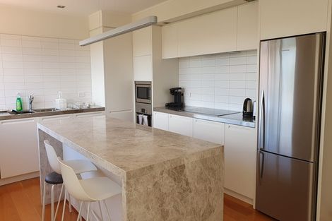 Photo of property in 17 Ferntree Terrace, West Harbour, Auckland, 0618