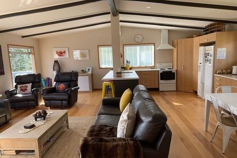 Photo of property in 17 Ani Miria Place, Tauranga Taupo, Turangi, 3382