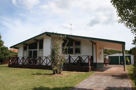 Photo of property in 13 Peter Lippa Drive, Kawerau, 3127
