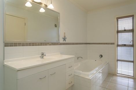 Photo of property in 11 Birchwood Lane, Hilltop, Taupo, 3330