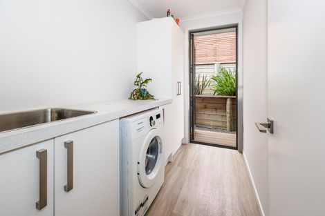 Photo of property in 7 Heasley Lane, Mosgiel, 9092