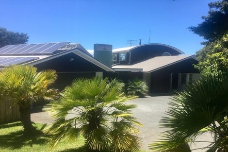 Photo of property in 3 Frost Road, Leigh, Warkworth, 0985