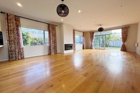 Photo of property in 16 Timberland Drive, Silverdale, 0932