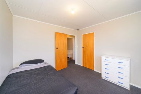 Photo of property in 2 Walton Street, Bulls, 4818