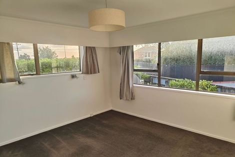 Photo of property in 1/61 Forrest Hill Road, Milford, Auckland, 0620