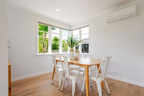 Photo of property in 43 Swinburn Street, Dannevirke, 4930