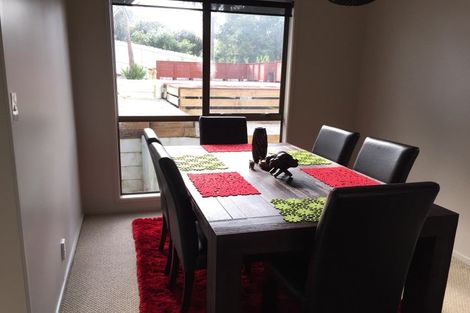 Photo of property in 15a Correa Court, Goodwood Heights, Auckland, 2105