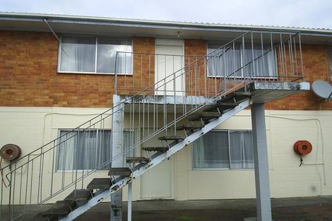 Photo of property in 10/90 Kenderdine Road, Papatoetoe, Auckland, 2025