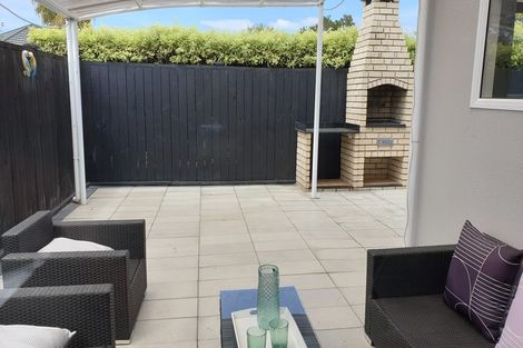 Photo of property in 313 Hobsonville Road, Hobsonville, Auckland, 0618