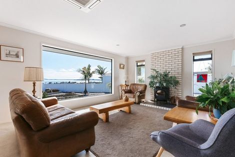 Photo of property in 35 Holyoake Terrace, Omokoroa, 3114