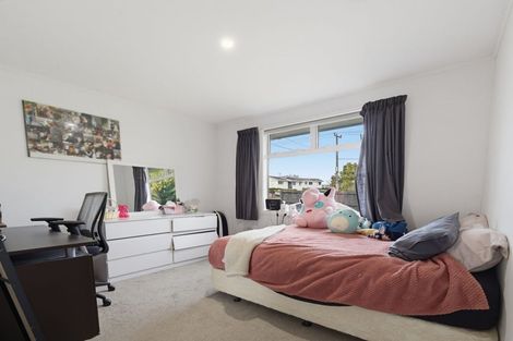 Photo of property in 22 Boundary Road, Opaheke, Papakura, 2113